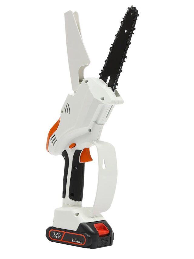 cropped-cordless-chainsaw.jpg